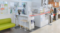 ほんべ薬局　長岡京駅前店の受付/カウンター