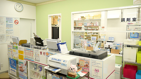 阪神調剤薬局　山の街店の受付/カウンター