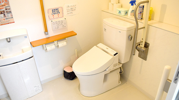 クラージュ薬局のお手洗い