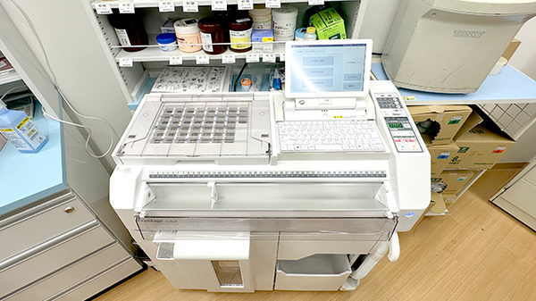 セイムス池上南口薬局の調剤器具