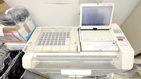 ドラッグセイムス西日暮里6丁目薬局の調剤器具