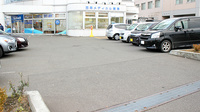 有限会社　西岡メディカル薬局の駐車場