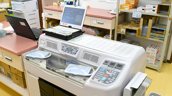 すこやか薬局　長浜の調剤器具