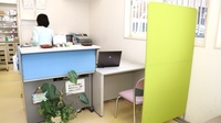 スマイル調剤薬局　国府店の受付/カウンター