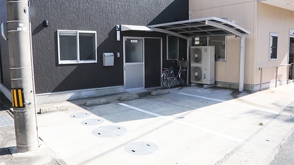 スマイル調剤薬局　北村店の駐車場