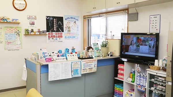 スマイル調剤薬局　海南店の受付/カウンター