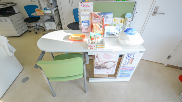 スマイル調剤薬局　牟岐店の受付/カウンター