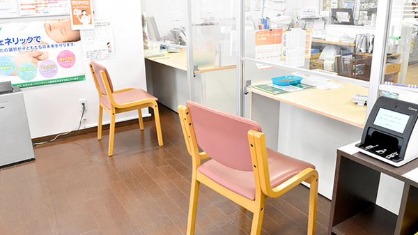 スマイル薬局　星和台店の受付/カウンター