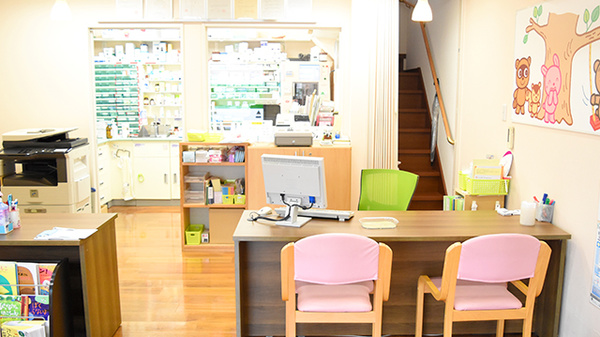 スマイル薬局　真菅店の受付/カウンター