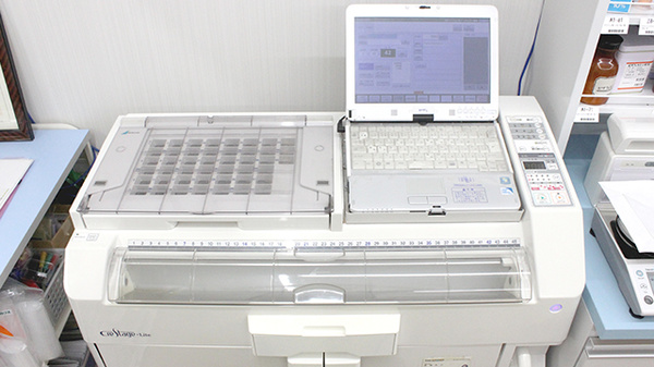 セイムス　小作駅西口薬局の調剤器具