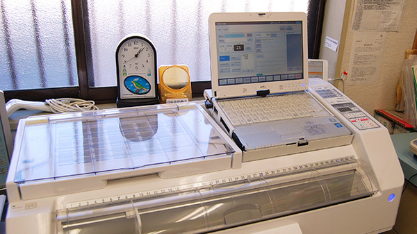セイムスおもちゃのまち薬局の調剤器具