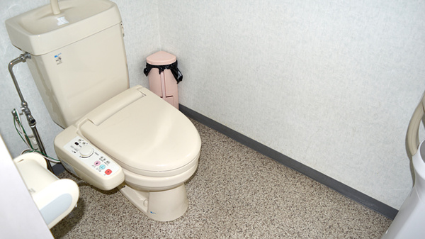 どれみ薬局のお手洗い