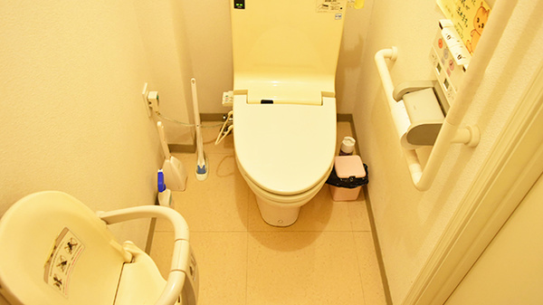 セイムス鶴川台薬局のお手洗い