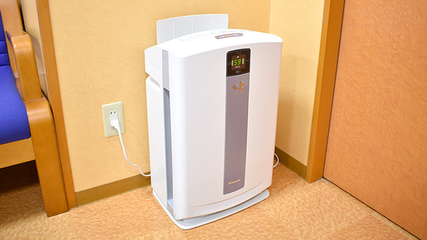 セイムス高砂薬局の感染予防対策