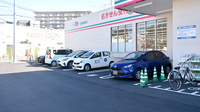 ドラッグセイムス見沼新堤薬局の駐車場