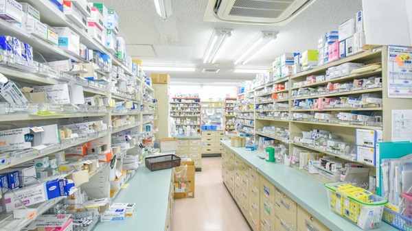 コクミン薬局高槻店の調剤室