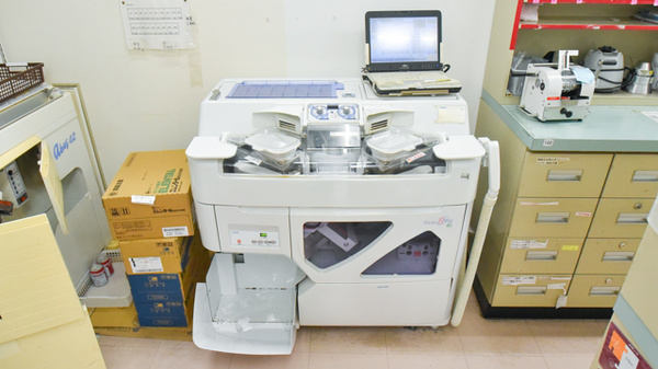 コクミン薬局高槻店の調剤器具