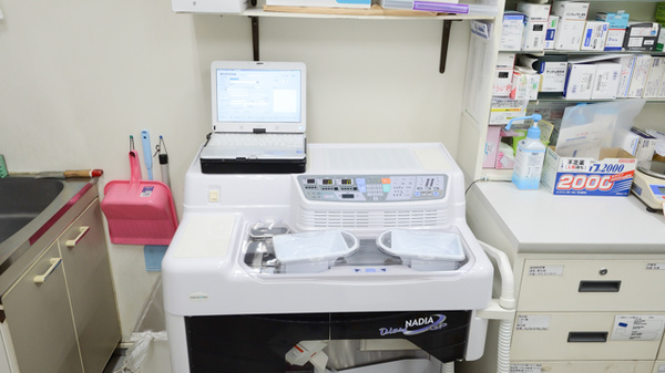 コクミンドラッグ兵庫駅店の調剤器具