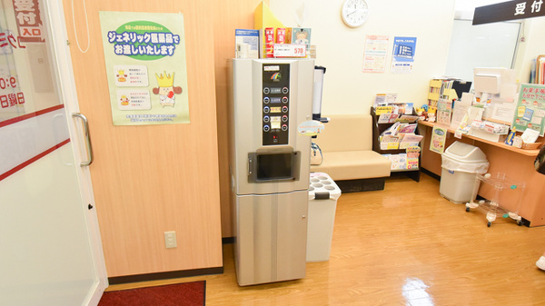 コクミン薬局えきマチ１丁目姪浜駅店のフリーサービス