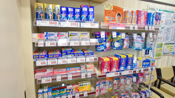 コクミン薬局新梅田店の一般医薬品