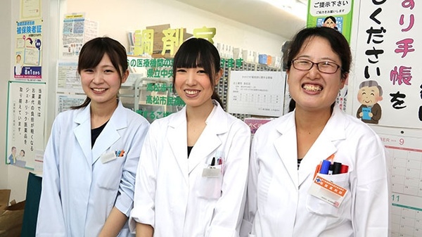 辻上薬局　高松店の薬剤師/スタッフ