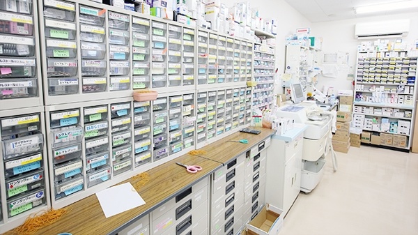 ハーブランド薬局　三ツ葉店の調剤室