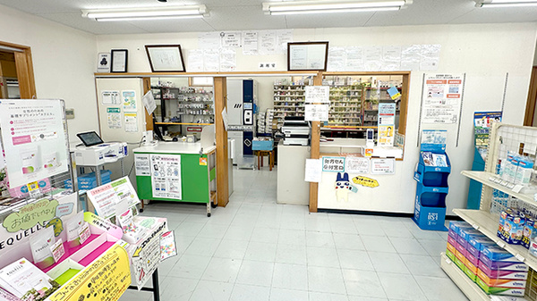 中里薬局さくら店の受付/カウンター