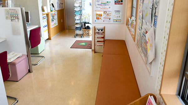 アンク薬局の待合スペース