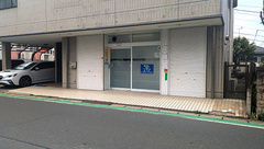 第一薬局園生店の外観