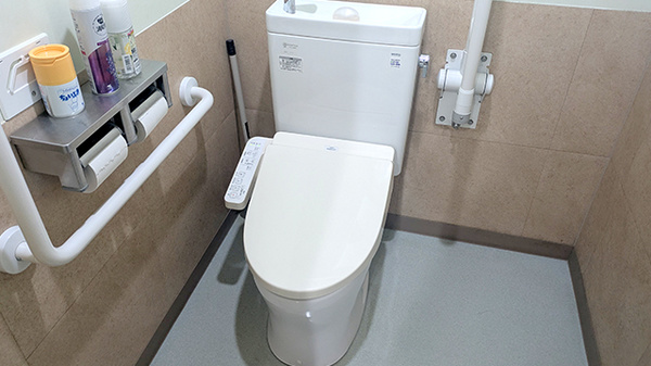 第一薬局幕張店のお手洗い