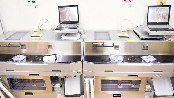 飯山新町モリキ薬局の調剤器具