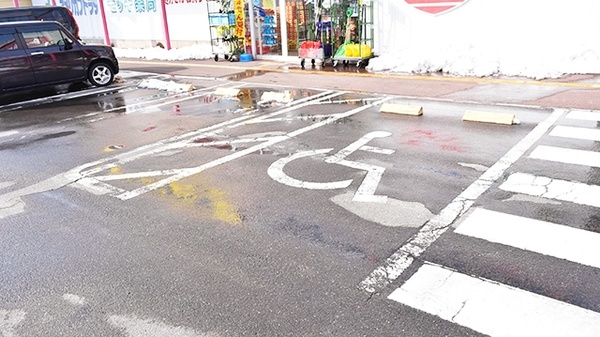 新駅南モリキ薬局の駐車場