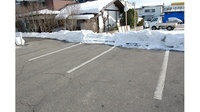 あづみ野西口薬局の駐車場