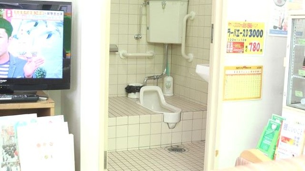さくら薬局のお手洗い