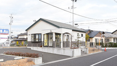 サミー薬局　りんくう店の外観