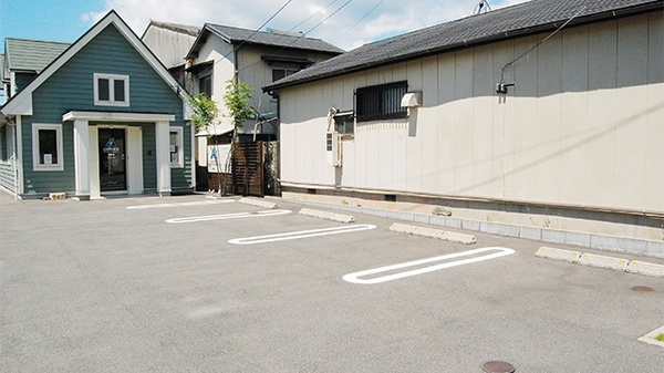 ひかり薬局　篠栗店の駐車場