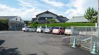 野面薬局の駐車場