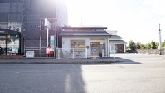 調剤薬局薬手院の外観