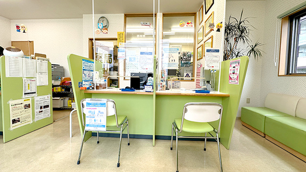 友愛薬局　酒々井店の受付/カウンター