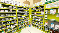 友愛薬局　酒々井店の薬棚