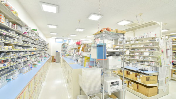 ドラッグイレブン薬局築城店の調剤室