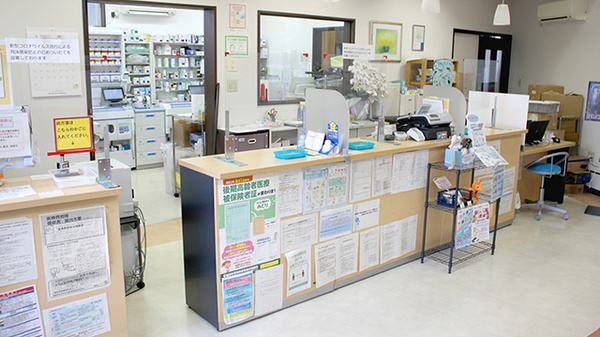リフレ薬局　塩釜店の受付/カウンター