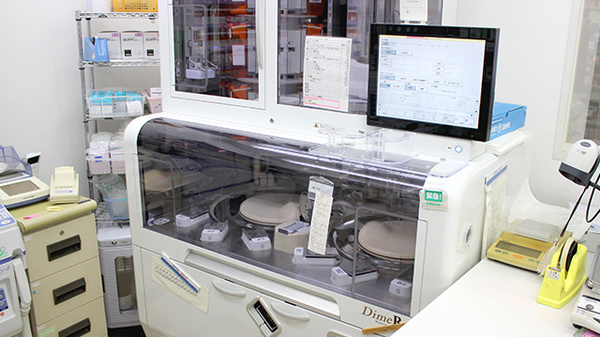 リフレ薬局　多賀城店の調剤器具
