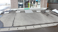 リフレ薬局　愛子店の駐車場