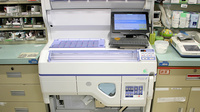 リフレ薬局　柏木店の調剤器具