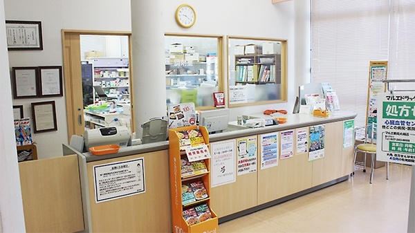 マルエ薬局　大胡店の受付/カウンター
