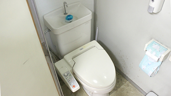 相原薬局のお手洗い
