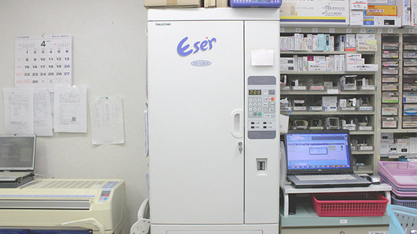 江田駅前薬局の調剤器具