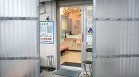 りんご調剤薬局　上間店の入口
