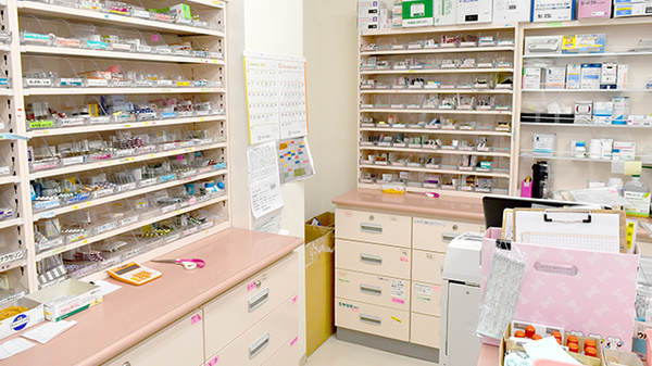 ひだまり調剤薬局　牟礼店の調剤室